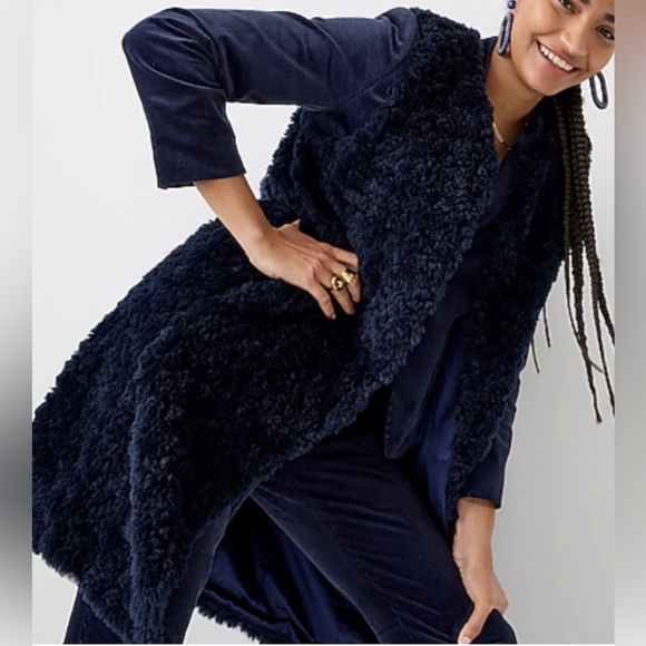 NWT Jcrew Long vest in recycled sherpa - Picture 2 of 7